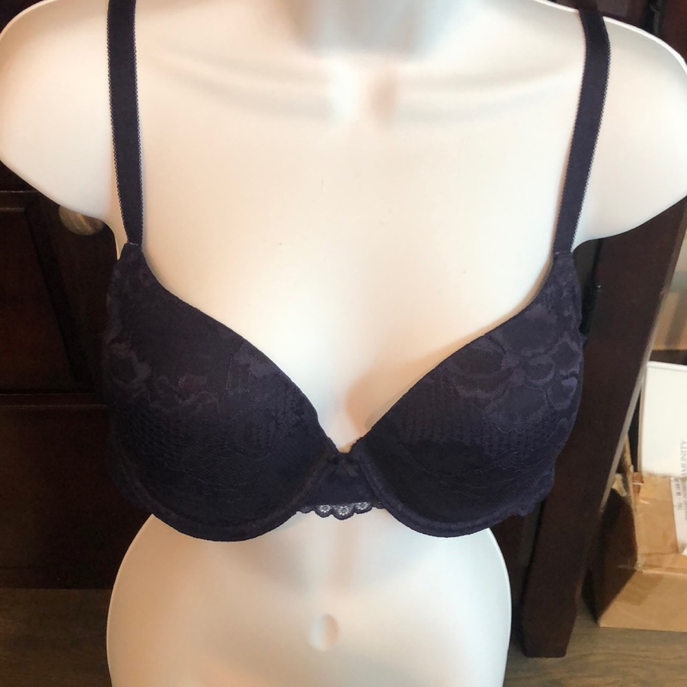 Savage X Fenty Floral Lace Blue Bra with Rose Gold hardware size 38C NEW